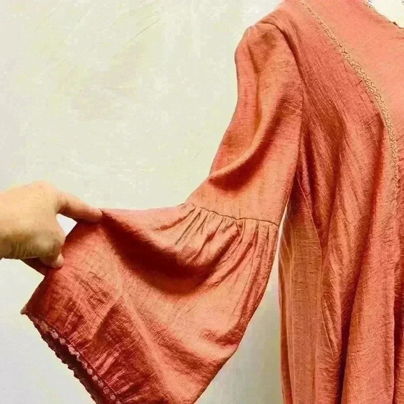 Free the Roses Women's Deep V Laced Mini Dress size Large - Picture 5 of 13